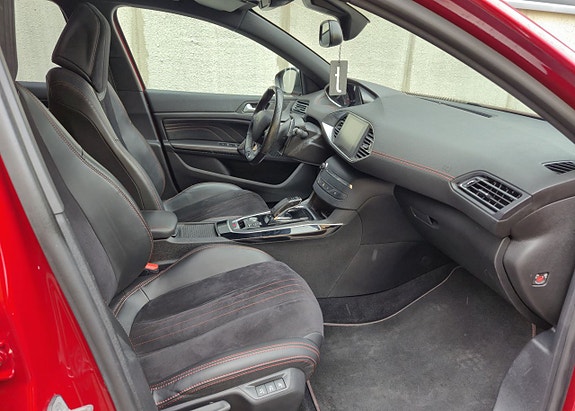 Peugeot 308 6 of 11