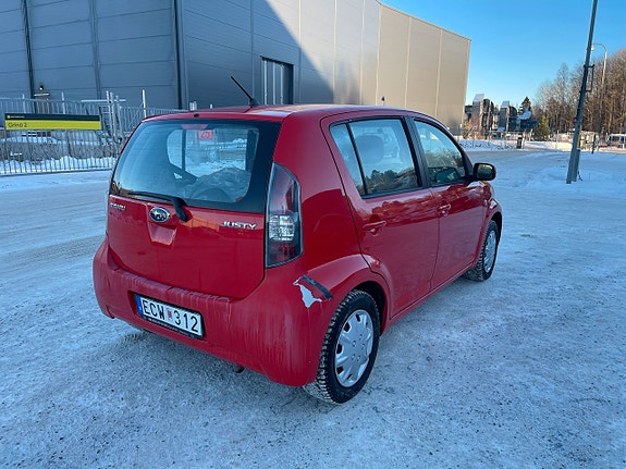 Subaru Justy 2 of 5
