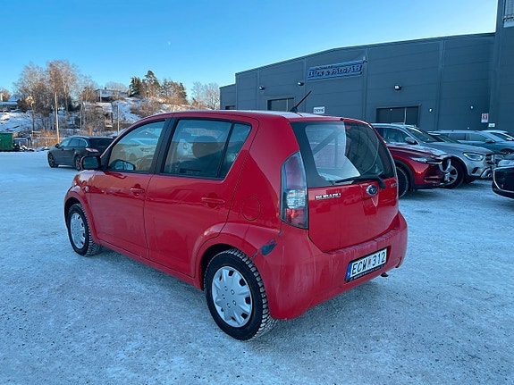 Subaru Justy 3 of 5
