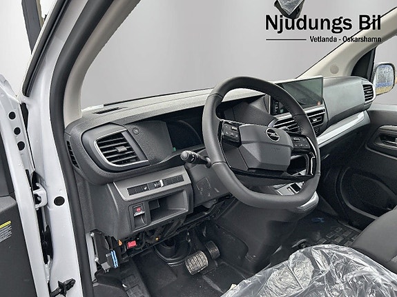 Opel Vivaro 7 of 7