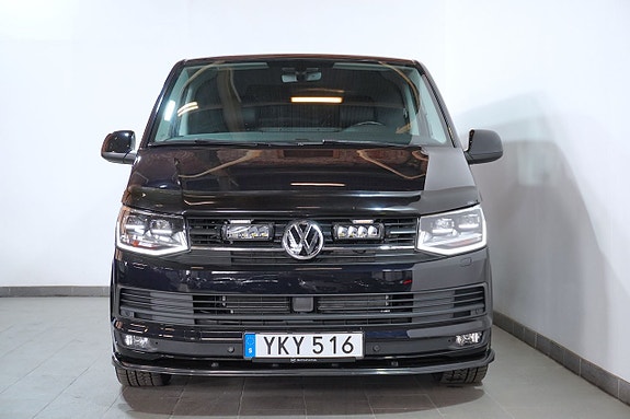 Volkswagen Transporter 2 of 5