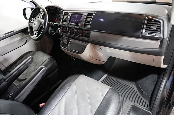 Volkswagen Transporter 10 of 19