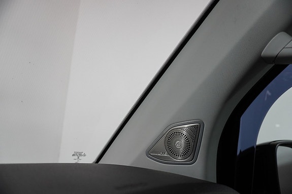 Volkswagen Transporter 13 of 19