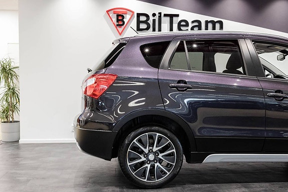 Suzuki SX4 S-Cross 10 of 27