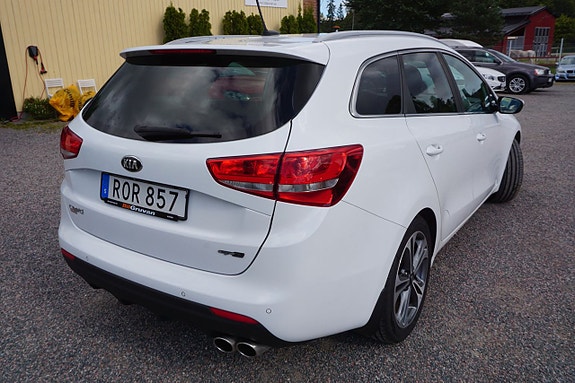 Kia Ceed 3 of 7