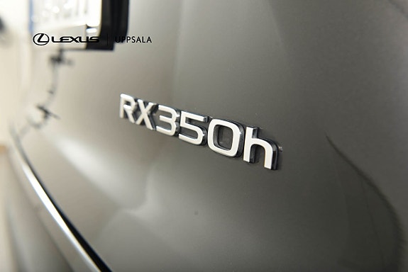 Lexus RX350h 24 of 26
