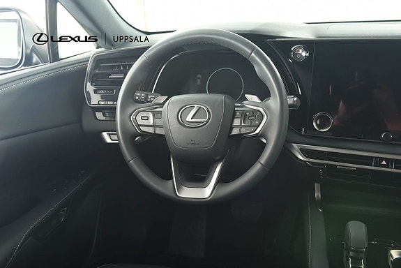 Lexus RX350h 9 of 26