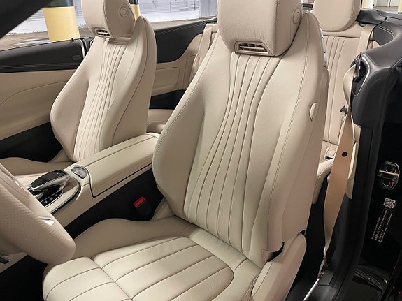 Mercedes-Benz E200 12 of 21