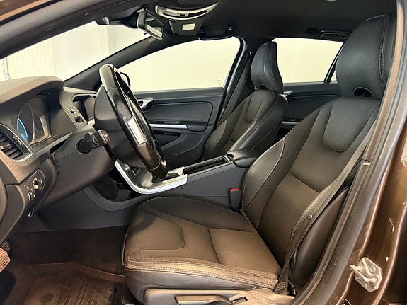 Volvo V60 Cross Country 12 of 12