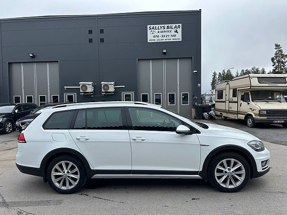 Volkswagen Golf Alltrack