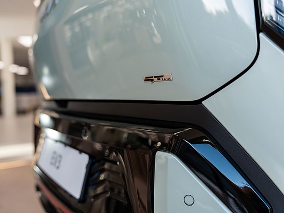 Kia EV3 3 of 5