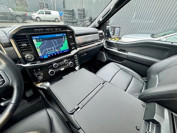 Ford F-150 11 of 12