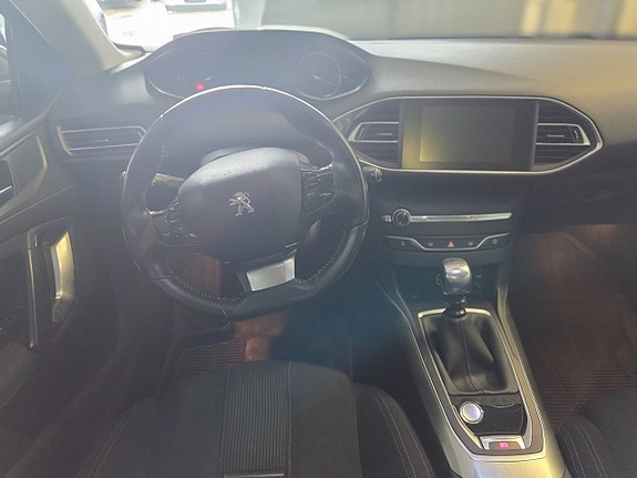 Peugeot 308 9 of 9