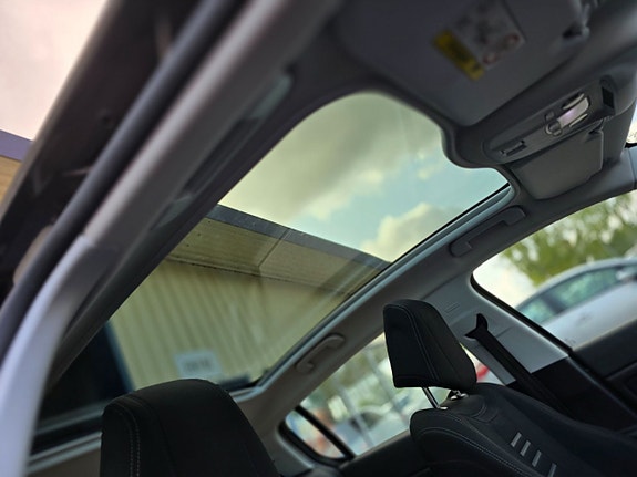 Peugeot 308 6 of 9