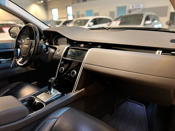 Land Rover Discovery Sport 22 of 25