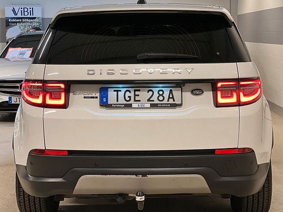Land Rover Discovery Sport 5 of 5