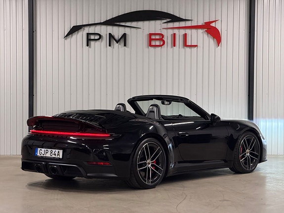 Porsche 911 3 of 5
