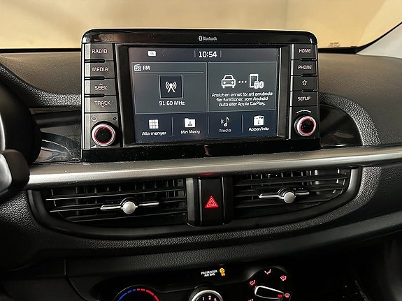 Kia Picanto 14 of 22