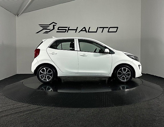 Kia Picanto 4 of 22