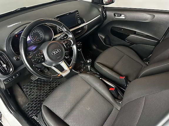 Kia Picanto 9 of 22