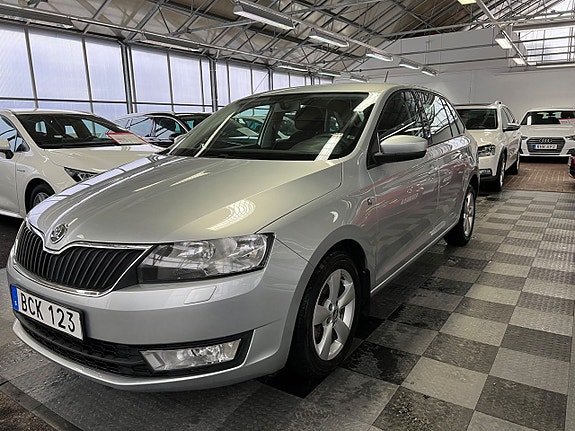 Skoda Rapid Spaceback 2 of 5