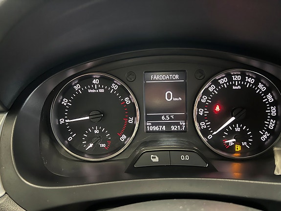 Skoda Rapid Spaceback 14 of 18