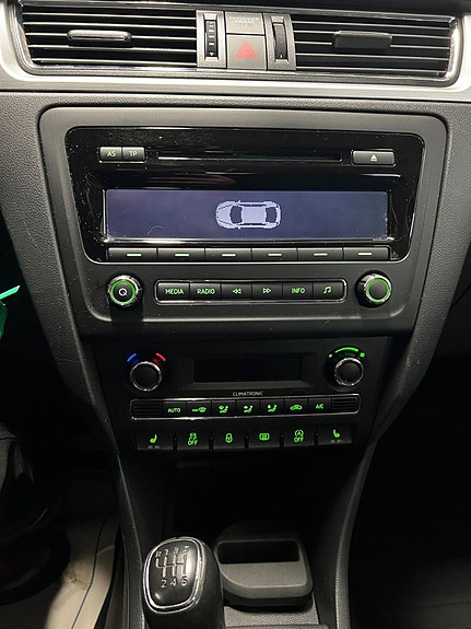 Skoda Rapid Spaceback 15 of 18