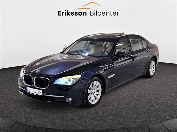 BMW 740Li 10 of 27