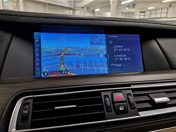 BMW 740Li 22 of 27