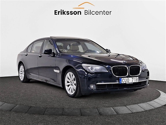 BMW 740Li 2 of 27
