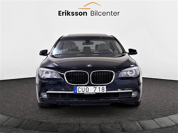 BMW 740Li 3 of 27