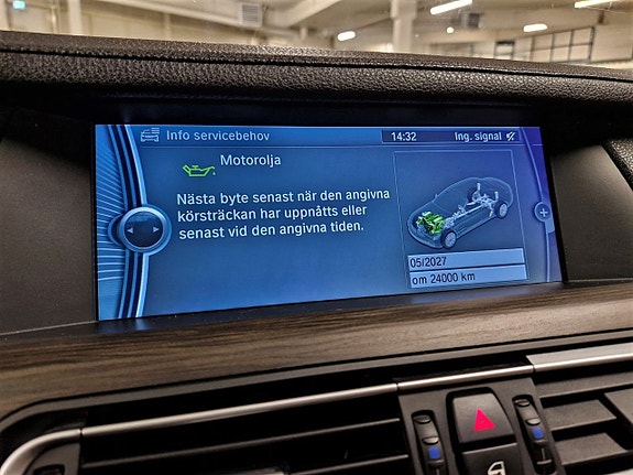 BMW 740Li 24 of 27