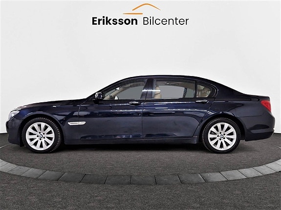 BMW 740Li 7 of 27