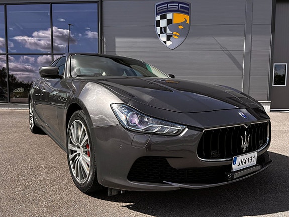Maserati Ghibli 5 of 8