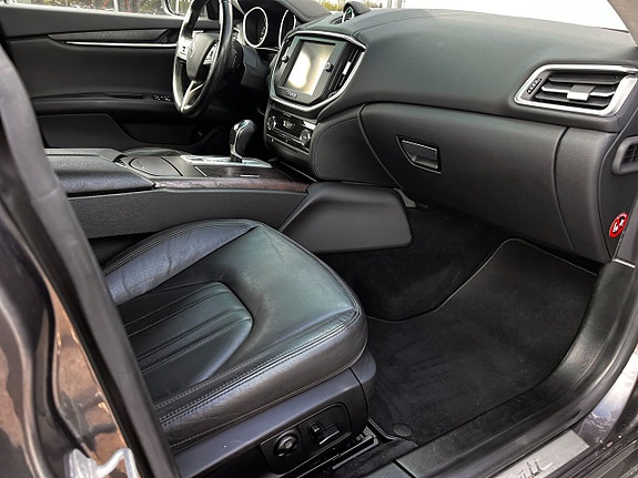 Maserati Ghibli 7 of 8
