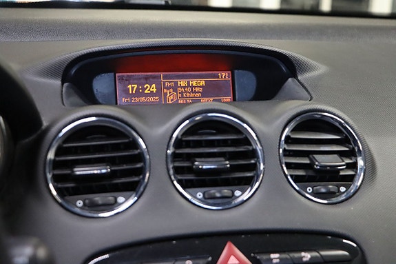 Peugeot 308 22 of 23