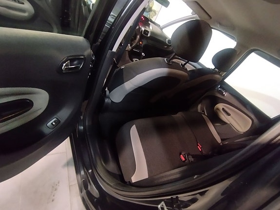 Citroen C3 Picasso 12 of 13