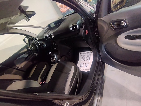 Citroen C3 Picasso 8 of 13
