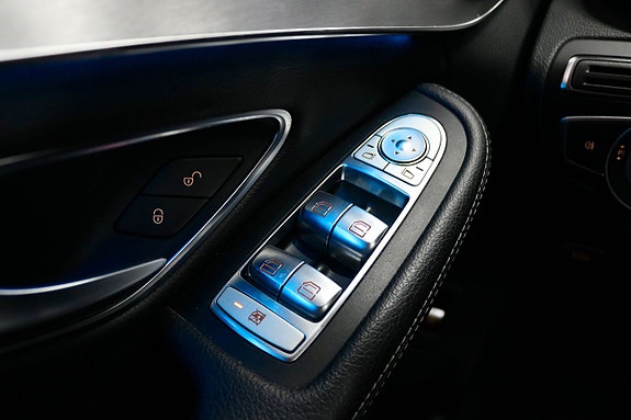 Mercedes-Benz C220 d 19 of 19