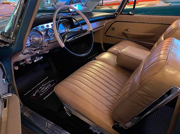 Chrysler 300 14 of 21