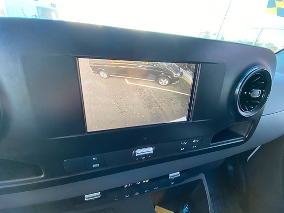 Mercedes-Benz Sprinter 211 11 of 12