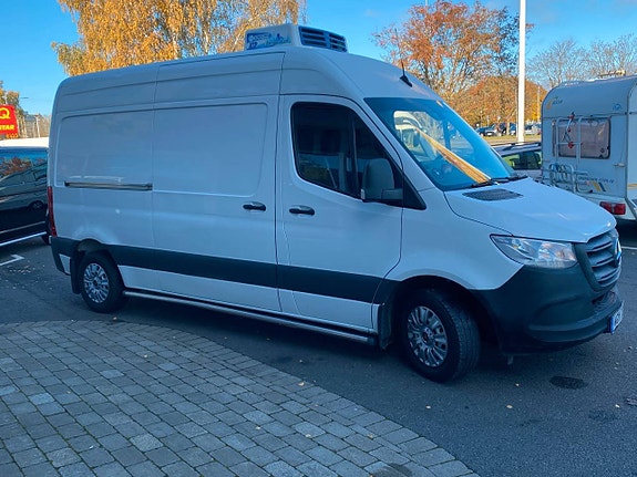Mercedes-Benz Sprinter 211 4 of 12