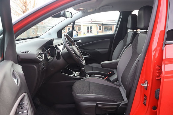 Opel Crossland X 12 of 19