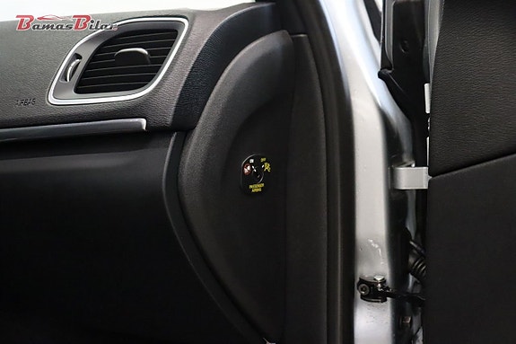 Volvo V40 20 of 26