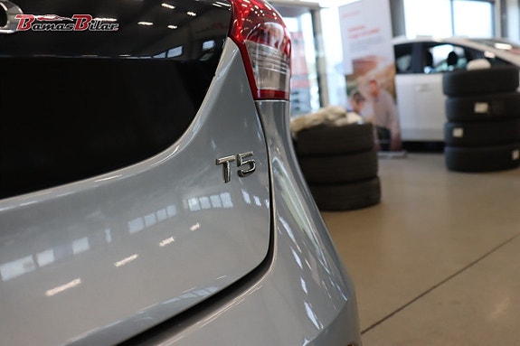 Volvo V40 26 of 26