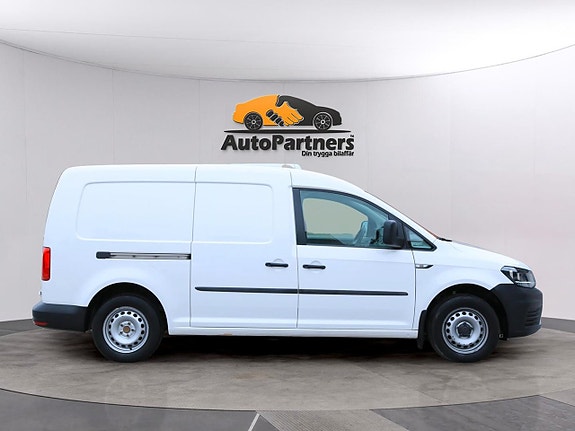 Volkswagen Caddy Maxi 2 of 5