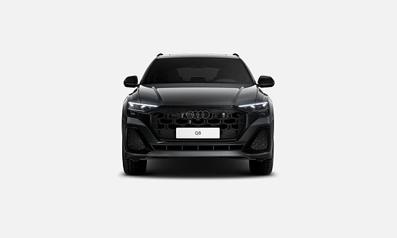 Audi Q8 2 of 5