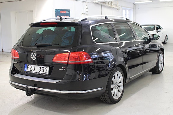 Volkswagen Passat 15 of 15
