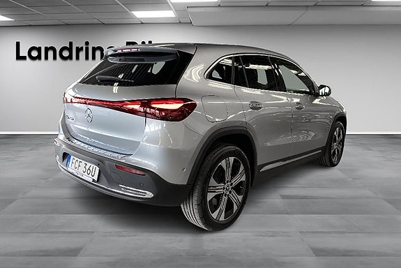 Mercedes-Benz EQA250+ 4 of 17