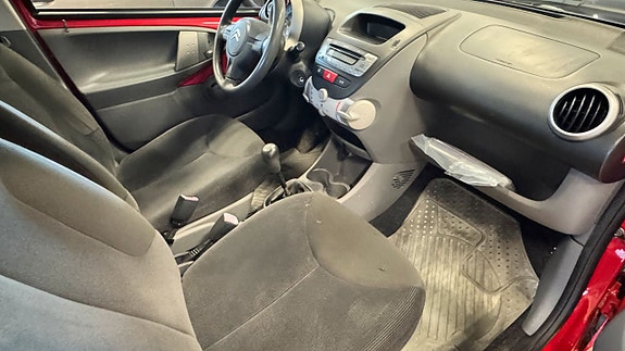 Citroen C1 14 of 16
